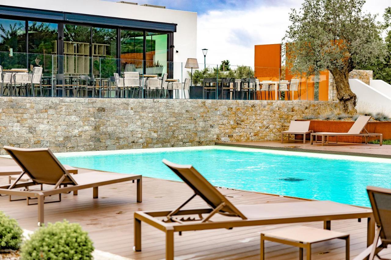 Hotel Parc Du Landreau เลแซร์บิเย ภายนอก รูปภาพ